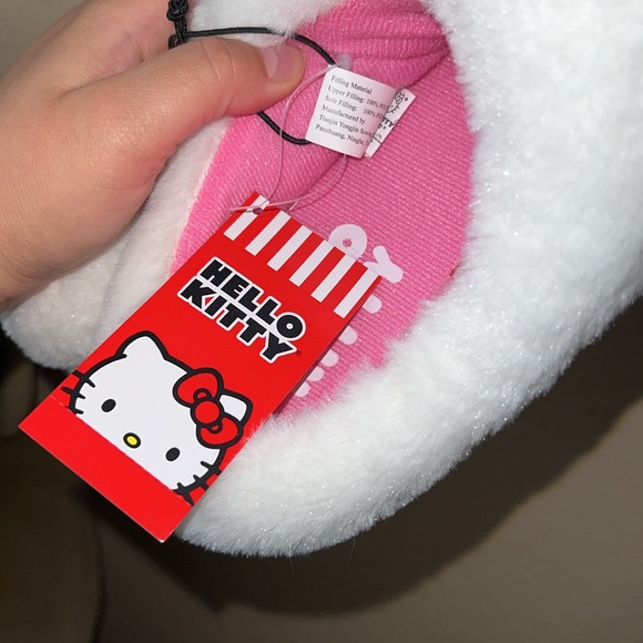 Hello kitty Slippers - Picture 8 of 8
